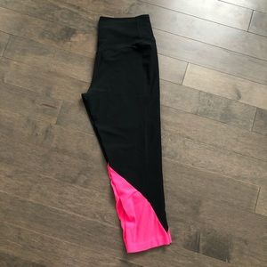Nike Cropped Leggings
